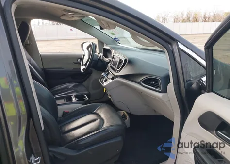 2020 Chrysler Pacifica Touring L from USA, damaged, VIN 2C4RC1BG4LR139976